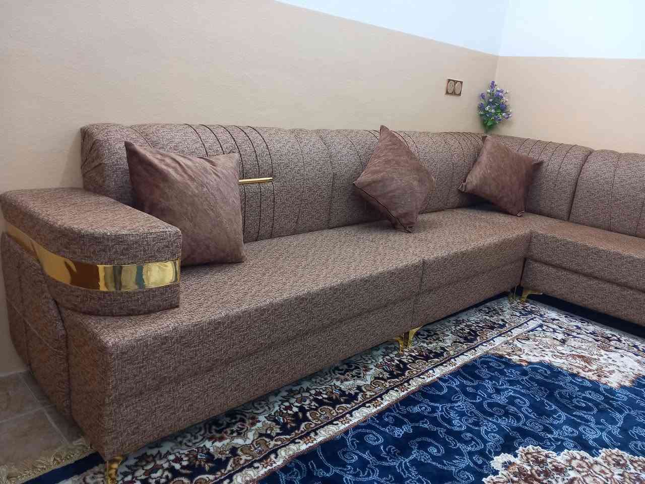 السلام عليكم ورحمة الله وبركاته 👋
طخم ديوان جديد للبيع

الطول:8 امتار

للإستفسار👇

***********

***********
