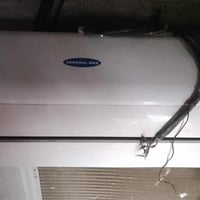 سبلت للبيع طن ونص السعر 200/07709640795