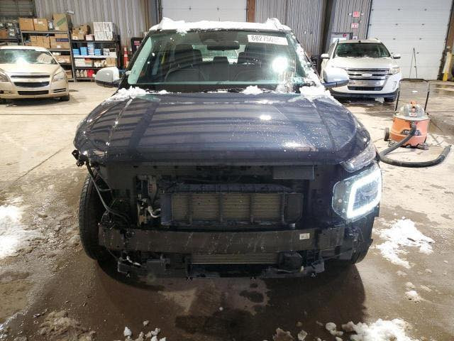 اللهم صل على محمد وآل محمد
للبيع فينوات 

2024 تو كلر بلا رقم بلا ارباك السعر 127 $

المواصفات  بصمه فول 

2023 سمنتي فتحه سويج السعر 123$

مكانهن بابل 

للاستفسار *********** عبد النافعي
