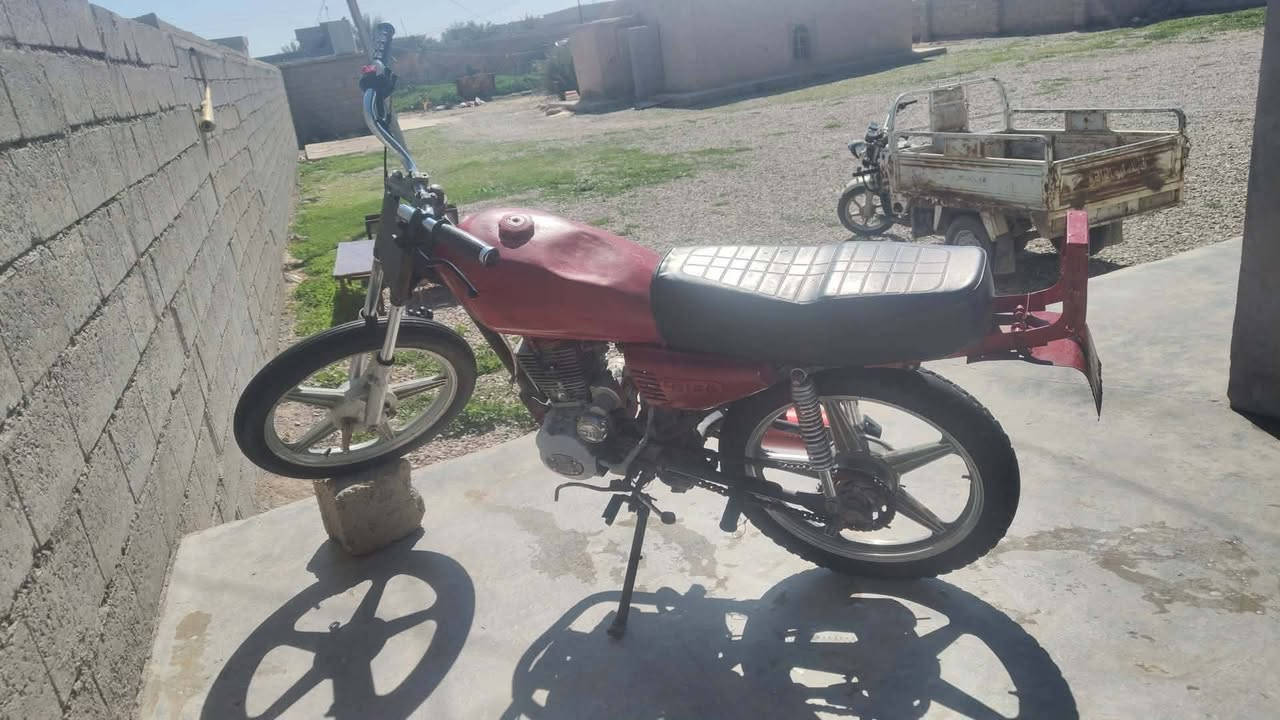 السلام عليكم يوجد موطور 5 گير للبيع السعر 170 شغال هندر واحد


**إذا كنت صاحب هذا الإعلان وتريد حذفه لأي سبب، رجاءا أرسل رسالة إلى الدعم الفني**