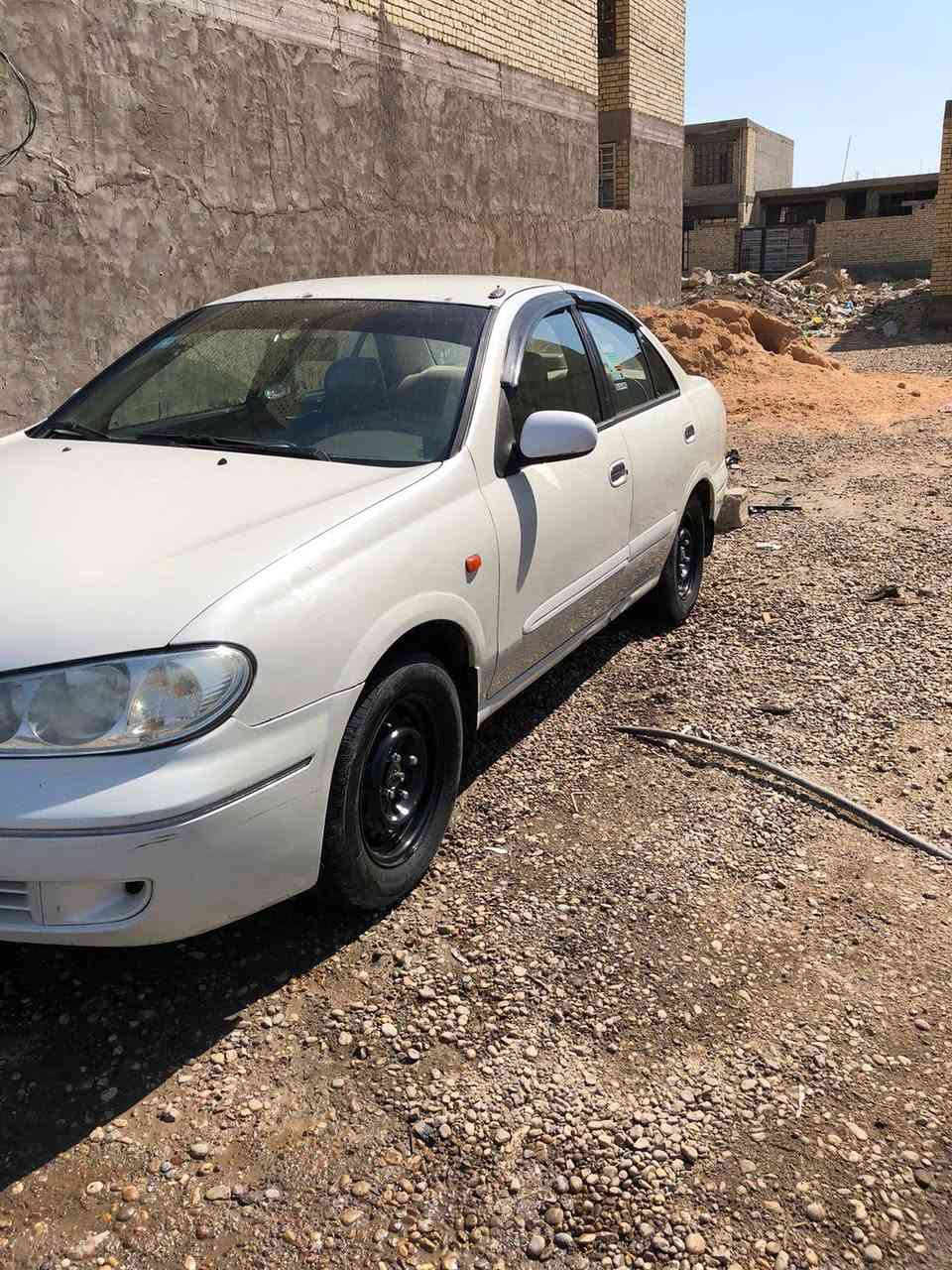 للبيع سيارة
النوع: نيسان صني
الموديل: 2008
المنشأ: ياباني

المحرك: 1600
القبق: أسود
المحرك والكير: خير من الله
التبريد: ثلج

الملاحظات:
ضرر سابق بباب السائق وتم تبديله،
باب الخلف السائق صبغ،
مع جام لغ خلفي.

السعر: 88 وبيها مجال بسيط

للاستفسار: ***********
المكان: بغداد
