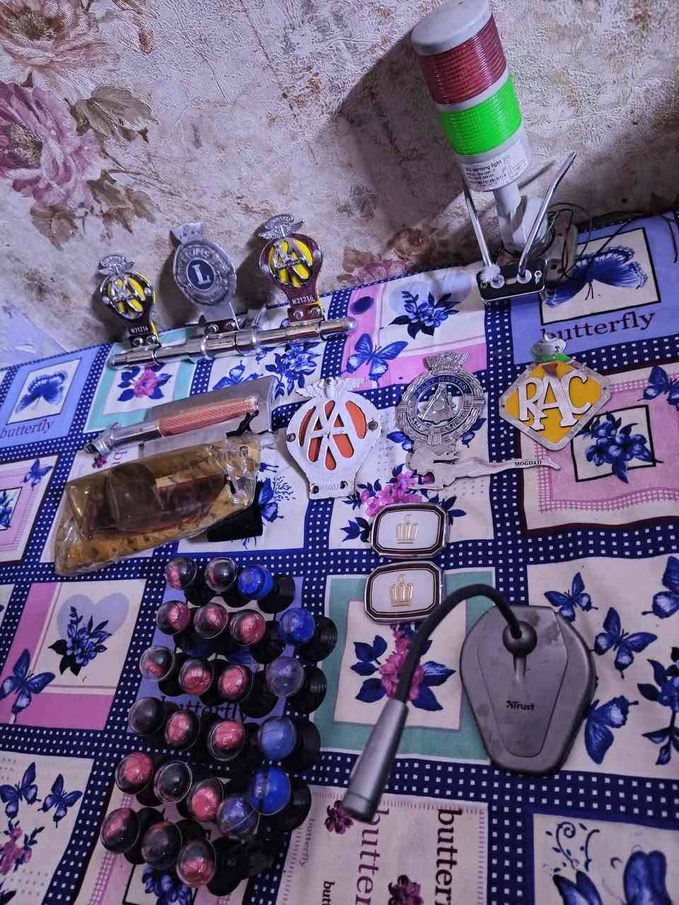 سلام عليكم  غراض للبيع بوري باجات L. وAAمحزم وشفقه بوصلات تايوان ختم ماطابعات عله جامه مصطره اصليه عنوان بغداد مدينه الصدرر سعر خاص ***********
