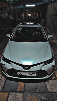 كورلا ساز 2023 (بانزين) رقم اربيل سنويه باسمي شرط التحويل ماشية  km 25...