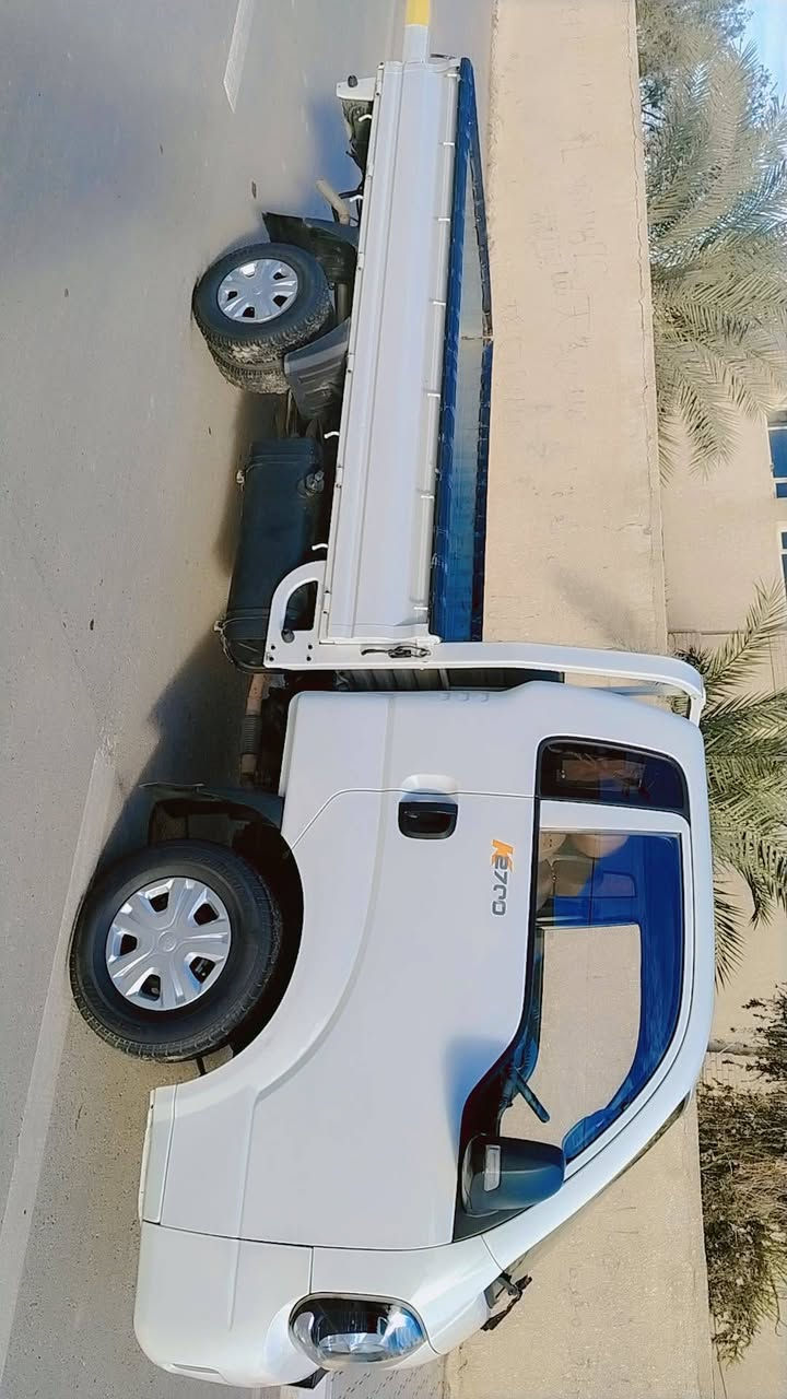 يالله السلام عليكم كيا موديل 21 شكل ل ٢٢ دشبول نفخ رقم واسط سياره مكفوله من صبغ ومحرك وكير واكسل وشاصي تخم تايرتبريد ثلج  صدر جديد سنويه لل ٢٧  مشروع وطني وين مايعجبك أحول معروضه 135 وبيهئ مجال بسيط شراي يتصل ***********
