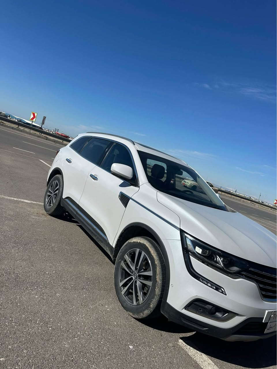 رینۆ کۆلیوس ٢٠١٨ قەپات ماسەفاتە بی سبوخە هیجی نیە  رەقەم و سەنویش نوی تاکو ٢٠٢٧   سعر ١٤٥ وەرقەو مەجلالەکی کەم گەر موشتەریت تەلفون بکە *********** أربيل, العراق
