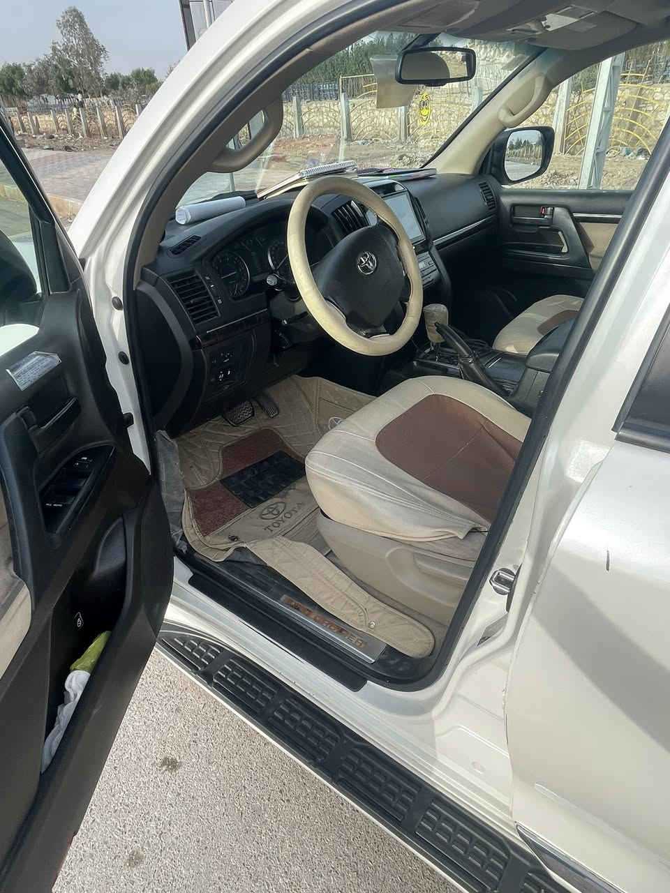 2010
مكفوله من الصبغ والضربه 
مكينه 6
مكاني ناصريه 

‭٠٧٨٠ ٣٢٥ ٨٢٩٢‬
