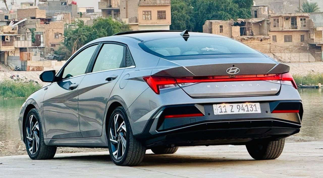 هونداي النترا موديل 24 ماشية 25 الف وارد أمريكي هايبرد فول 1/1بدون ايرباك صور حادثها ورقم الشاصي بالمنشور مكانها بالامين السعر 175 وبيها مجال 
رقم صاحب السيارة 
***********
