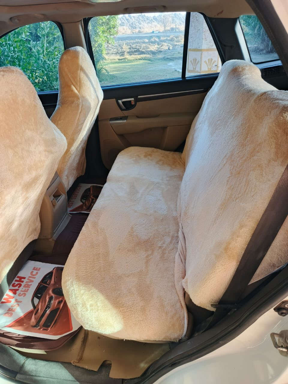 السلام عليكم سنتافي موديل 2010 خليجي رقم بابل بسمي مكينه 2400 دوش السياره جاهزه بيه فقط الكصه مال البنيد صبغ شي قليل اثر طابوكه وبيه تفاصيل مصوره بلمنشور والباقي السياره مكفوله من الضربه والتبديل السياره بلاديه كله مكان السياره بابل النيل سرديب الاستفسار ***********
السعر 136وبيه مجال
