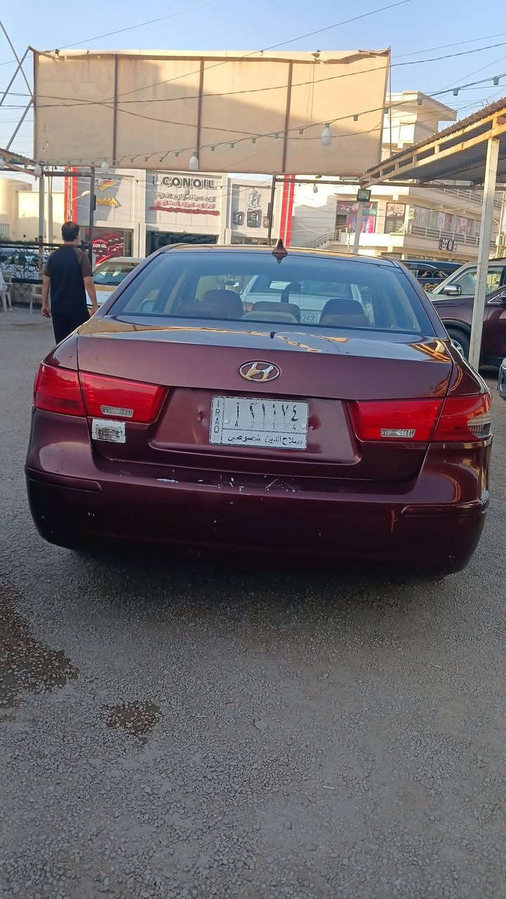 السلام عليكم 
سوناتا 2009 امريكي 
بيهه نص حزام ابيع حزام بدون دواخل 
وسونار موجود بيهه ليبل واحد 
رقم صلاح الدين مداور ثاني يوم 
السعر 90 وبيهه مجال للشراي 
***********

