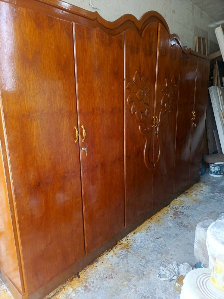 كنتور صاج ٦ باب 🚪 ب260وبيه مجال لاستفسار *********** واتساب ناصريه تقاطع الرايه قرب مستشفي الرحمن الاهلي
