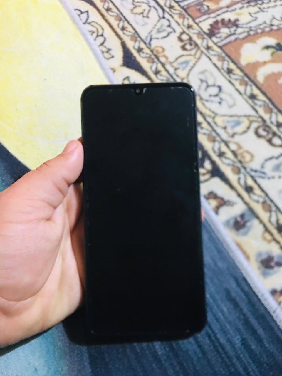 السلام عليكم
ريدمي 9 ذاكرة 64 
الجهاز بلادي كلشي ما مبدل بي 
الجهاز بدون لواحق 
السعر 75 وبي مجال بسيط
للاستفسار الاتصال على الرقم التالي 
***********
