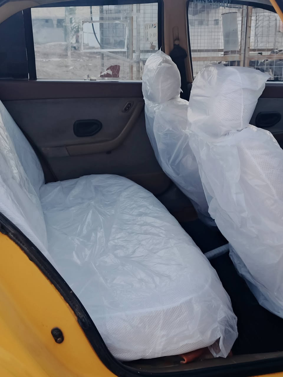 السلام عليكم سياره سمند 2011 للبيع 
كير+شواصي+محرك+صدر مكفولات

رقم بغداد الماني أجره 
تخم تاير جديد تبريد+تدفأه شغالات 

السياره مكفوله من الصبغ والضربه
ملاحظة:مبدل جاملغ امامي جهة السايق بس بدون اي صبغ 
السياره جاهزه من كلشي ايضآ ناطقه
للستفسار اتصال عله هذه الرقم
***********
                    ***********
السعر 35 ورقه
