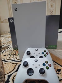 اكس بوكس سيرس اكس ديجتال واحد تيرا استعمال أقل من شهر ونضيف كلش جوستكا...