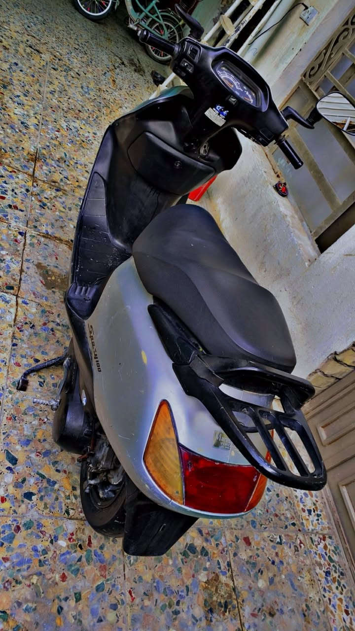 دراجة سبيسي ياباني للبيع
دراجة رمبه على ايدي نضيفه مكفول مكينه بلاديه ناعمه كهربائيات كلها شغاله تشغيله سلف او هندر بلاديه ممبدل بيها اي شي فقط شخوط بسيطه ماشيه 30 الف المكان بغداد الكرخ السعر 850 الف وبيها مجال ***********
