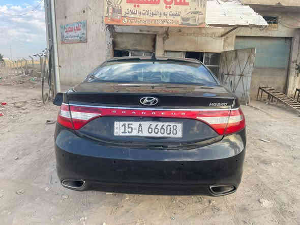 السلام عليكم..من رخصة الادمن ازيرا موديل 12 حجم المحرك 3300 رقم انبار وارد امريكي مصبوغة حزام فول ماعدا البانوراما السيارة جاهزة تبريد تخم تاير حدادية شغل جديد اصلي على الفحص السنوية لل27 السعر 97 للاتصال***********
