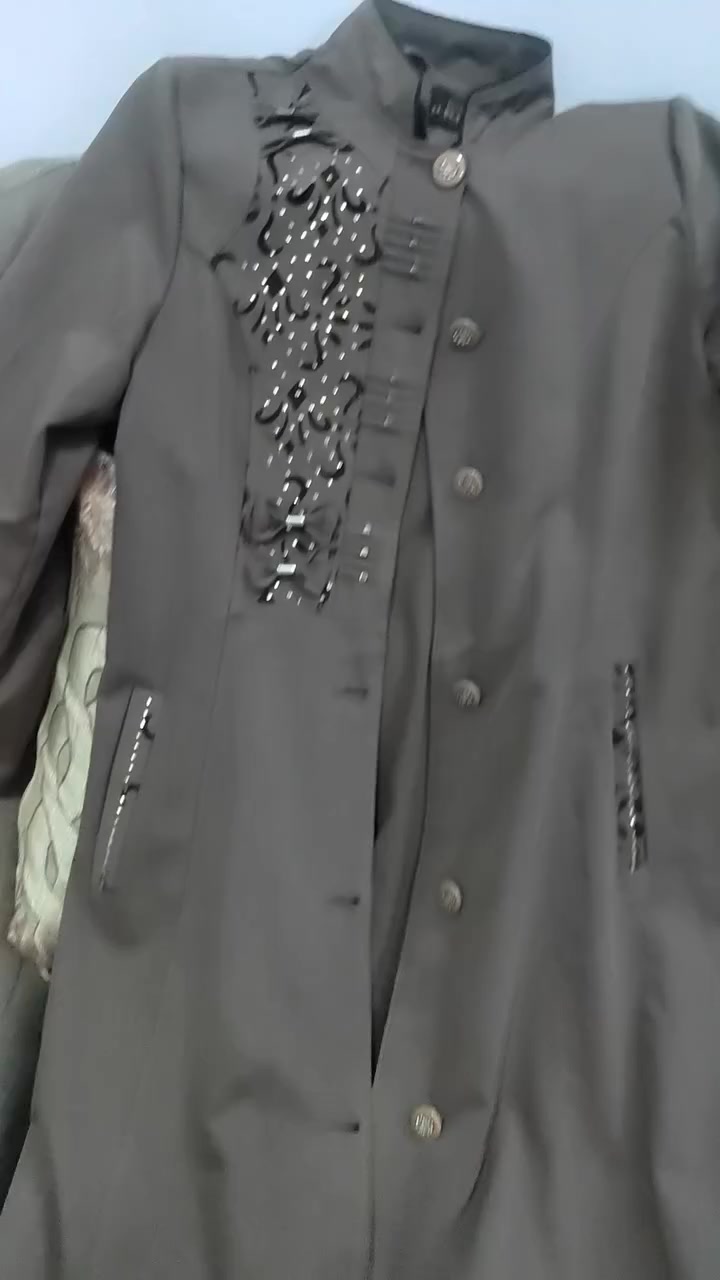 للبيع الكوت اوف وايت جديد عدد ٢ الواحد ب٤٠ الف كوالتي درجه اولى والاسود ب٢٥ الف والجبه ٤٠ الف والفستان مال مناسبات ب٤٠ الف


**إذا كنت صاحب هذا الإعلان وتريد حذفه لأي سبب، رجاءا أرسل رسالة إلى الدعم الفني**