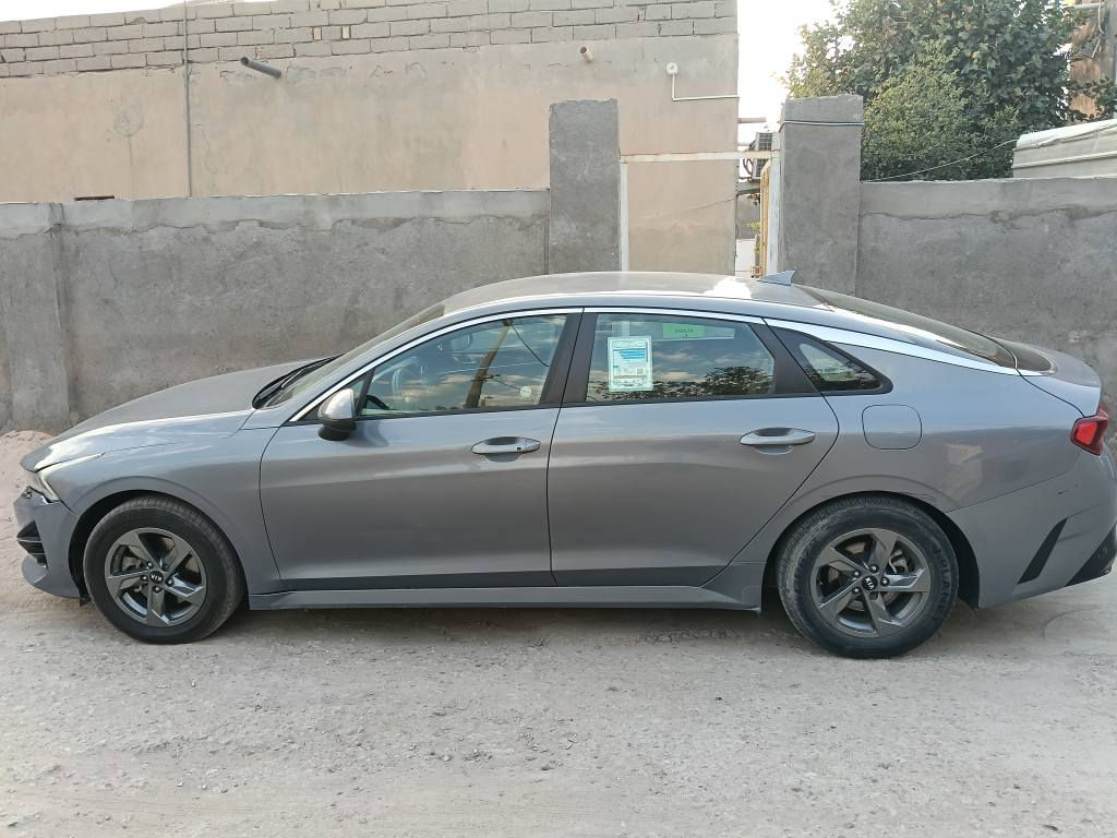 كي فايف 2021 فول عدا البنوراما  ضربته بنيد ودعاميه بدون دواخل معوقين بعد سنه تصير حره جاهزه من كلشي مكينه وكير كفاله سعرها 130وبيها مجال بسيط *********** البصرة, العراق
