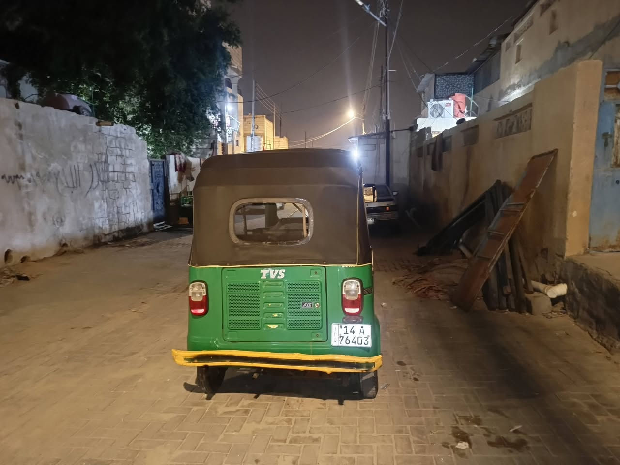 سلام عليكم تكتك مديل 22بشهر 8تكتك رقم بسمي سعر 7ونص وبيه مجال ***********
