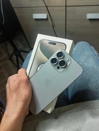 15 برو ماكس ذاكره 256 بطاريه 88 جيهاز نضيف ممبدل اي شي بيه نضام AAA  ع...