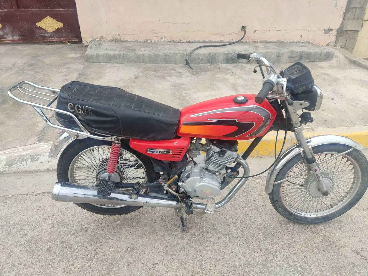 دراجه تايكر للبيع موديل 2019 كامله مكمله اي نقص مابيها كهربائيات كله شغال سعر 350
عنوان مندلي


**إذا كنت صاحب هذا الإعلان وتريد حذفه لأي سبب، رجاءا أرسل رسالة إلى الدعم الفني**