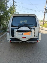 باجيرو 2014 محرك 6سرندر 3500 سياره 7راكب مكفول من الضربه والصبغ كير وم...