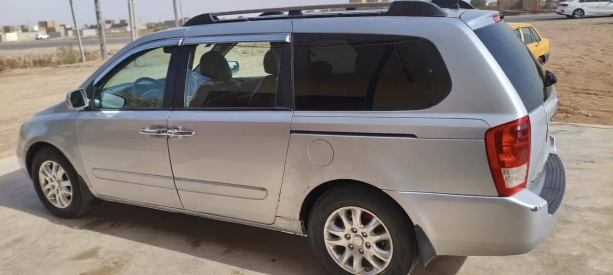 للبيع
كيا سيدونا 2007 
رقم بغداد مداور ثاني يوم 
فول مواصفات محرك جديد 3800 كير جديد كفاله
بيبان كهربائية كشنات كهربائية السيارة نضيفه انضف من الصورة مامشتغله خط 
مال بيت 
السعر 133 وبيها مجال 
مكان السيارة السماوة 
الرقم***********07
