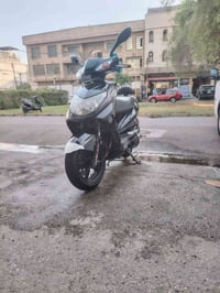 من رخصة صاحب الكروب دراجه سكنس مكفولة رقم وسنوية رقم بغداد جاهزه من كل...
