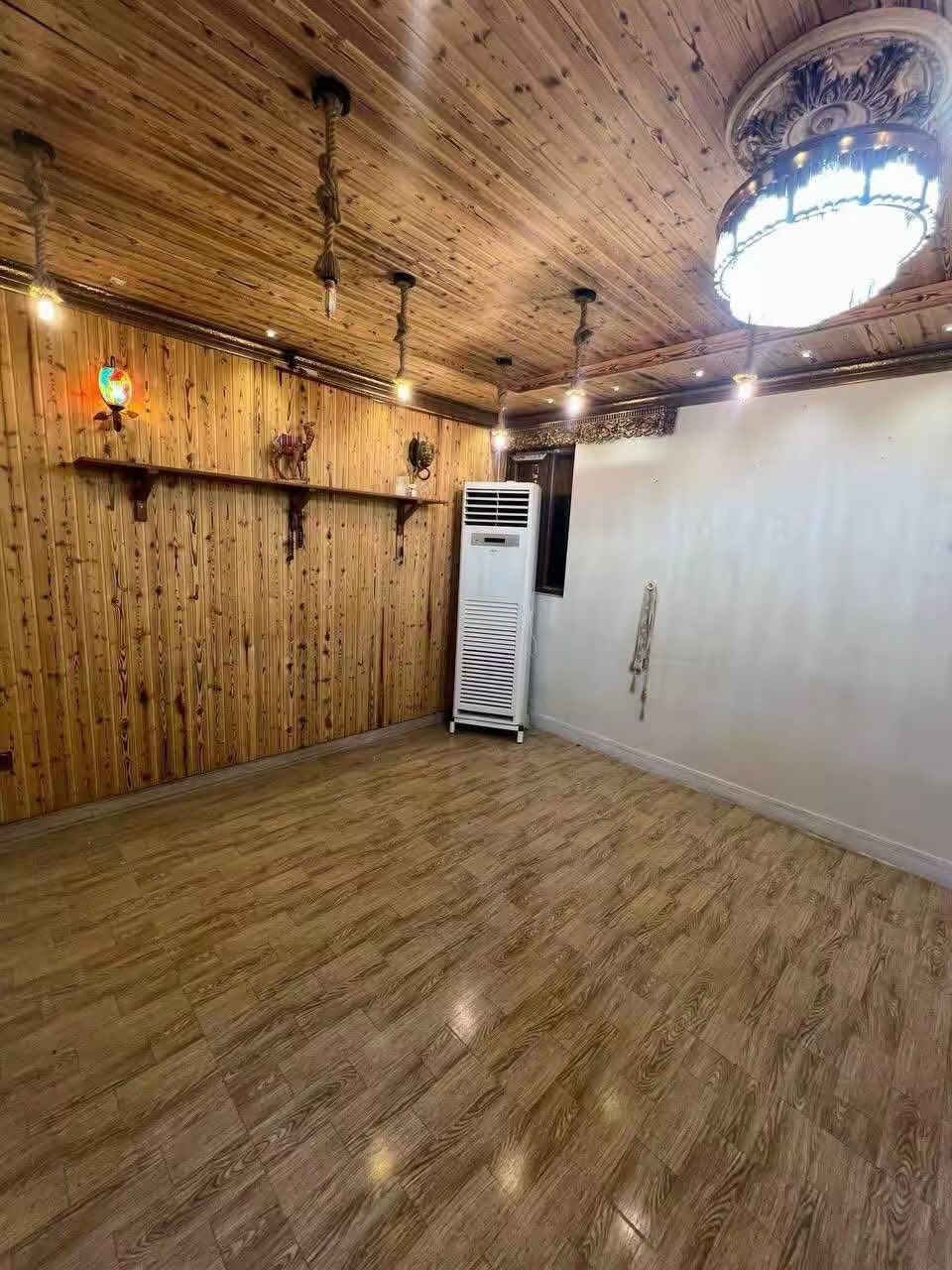 شقه موثثه بلجبيله ايجار ٨٠٠ الف 
طابق اول معزول 
***********
