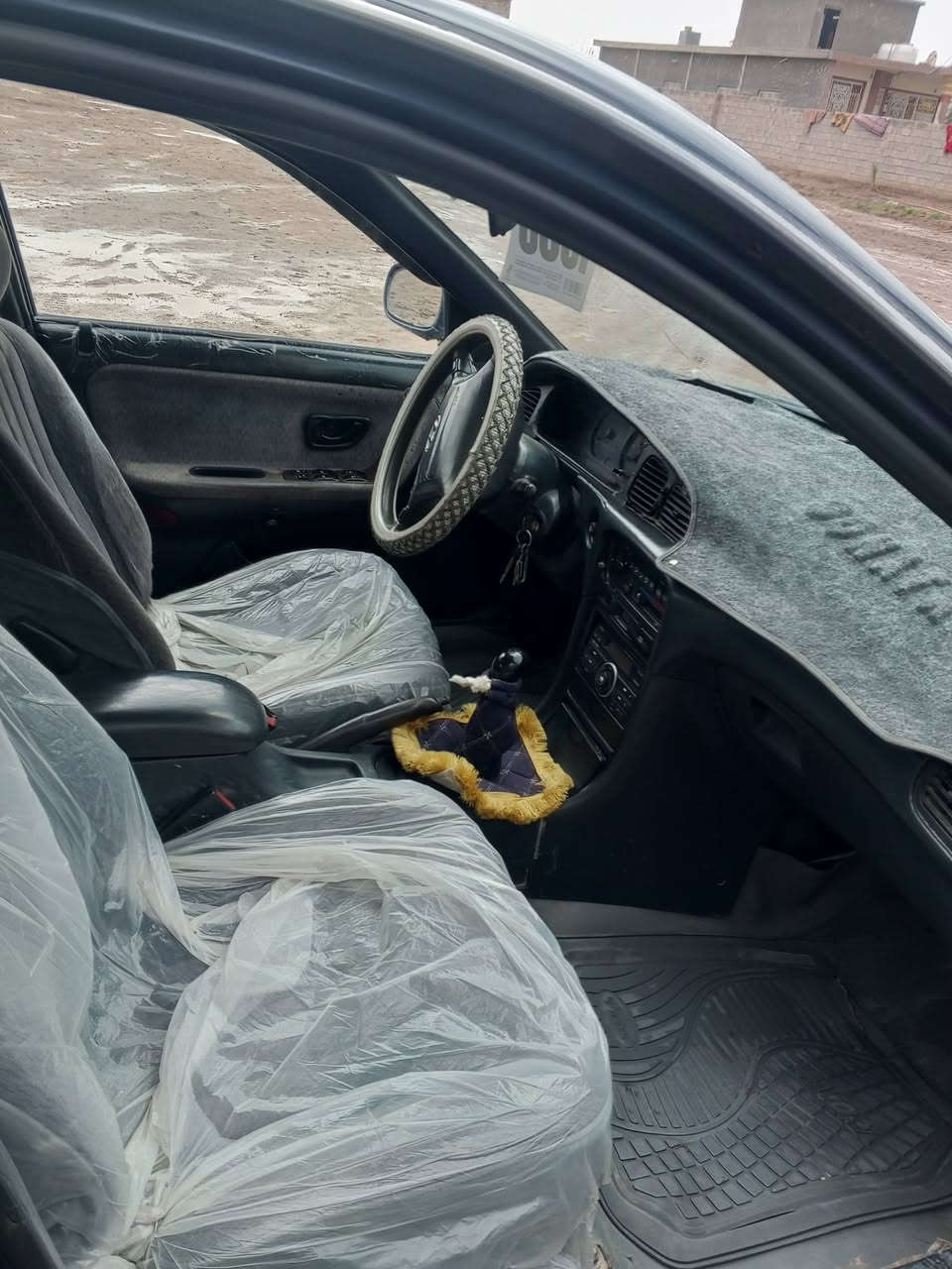 السلام عليكم سوناتا 2موديل 93مكان رقم بغداد انكليزي  السعر 45او. بيها مجال ديالى قضاء الخالص الاستفسار ***********
