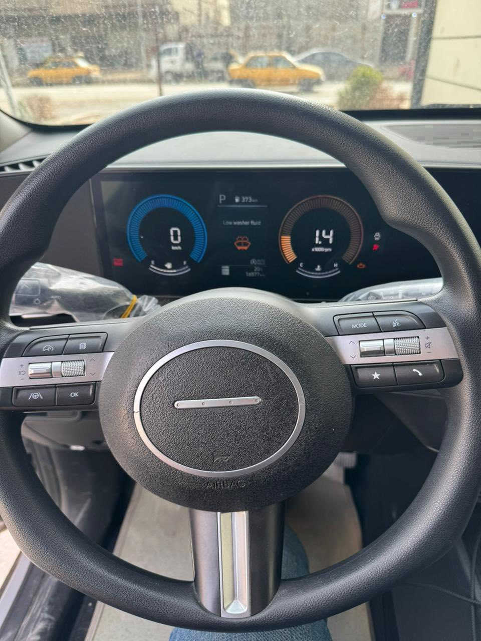 السلام عليكم 

هونداي كونا 2024
وارد كندي 
حادثه چاملغ فقط موجوده صورة الحادث
مرقمه وكامله رقمه (بغداد خصوصي) فقط تحويل  
سيارة ماشيه 16000
 ب اسمي السياره 
(((((((( المواصفات)))))))

تدفئة مقاعد 
تحديد مسار 
نضام sport
سياقه ذاتيه 
‏‎بصمه تشغيل وابواب
‏‎تشغيل عن بعد
‏‎حساس امامي خلفي
‏‎كاميرا 
‏‎شاشه
‏‎مانع انزلاق 
‏‎اشاير بالمري
‏‎محرك 2000
‏‎رادارات 
‏‎هاند بريك بصمة 
‏‎اوتو هولد 
‏‎منافذ شحن و طاقة 
‏‎زر طوارئ 
‏‎نظام مساعد نزول منحدرات 
‏‎لايتات امامية لد نهاري 
‏‎دشبول دجتل مع شاشة ملونة للعطلات 

سعره 180

للاستفسار ***********
