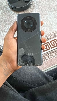 هونر ماجك ٤ برو • ٢٥٦ • الظهر مفطور