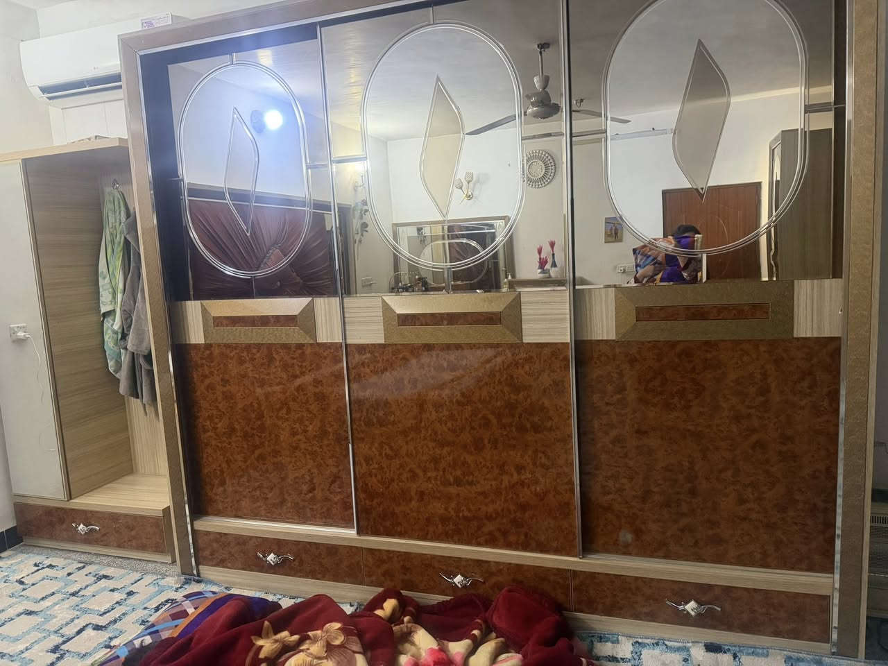 غرفة نوم تركي للبيع مابيها اي ضرر


**إذا كنت صاحب هذا الإعلان وتريد حذفه لأي سبب، رجاءا أرسل رسالة إلى الدعم الفني**