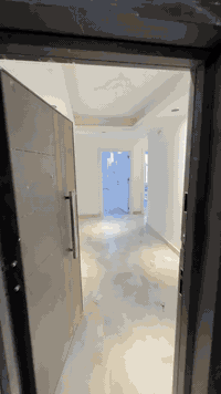 شقه للبيع في مجمع ارام ستي 
3+1
المساحه 174
الواجهه شمال شرق
للاستفسار على الارقام التاليه:-
***********
***********

وللتواصل المباشر، يمكنكم الدخول عبر الرابط التالي:
https://wa.me/9647502900027
