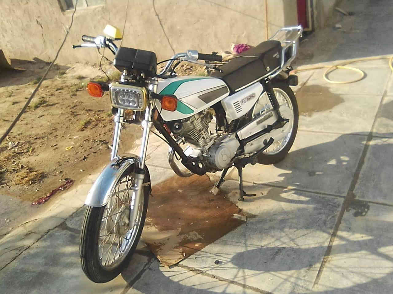 سلام عليكم دراجه اربعه كير خير من لله موديل 16وتعمير كله 25 بس لمكينه ذب دهن جبنه طاكه بيه اوراق صولي ومعامله الرقم كامله بس بصمه لوكيل سعر والستفسار ***********
