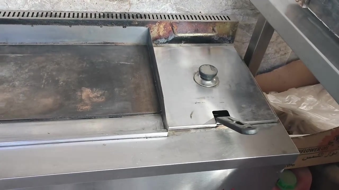 السعر ٣٠٠وبيها مجال كامله تركيه وفيها قادح لكل مشعل والكل شغالات استعمال قليل


**إذا كنت صاحب هذا الإعلان وتريد حذفه لأي سبب، رجاءا أرسل رسالة إلى الدعم الفني**