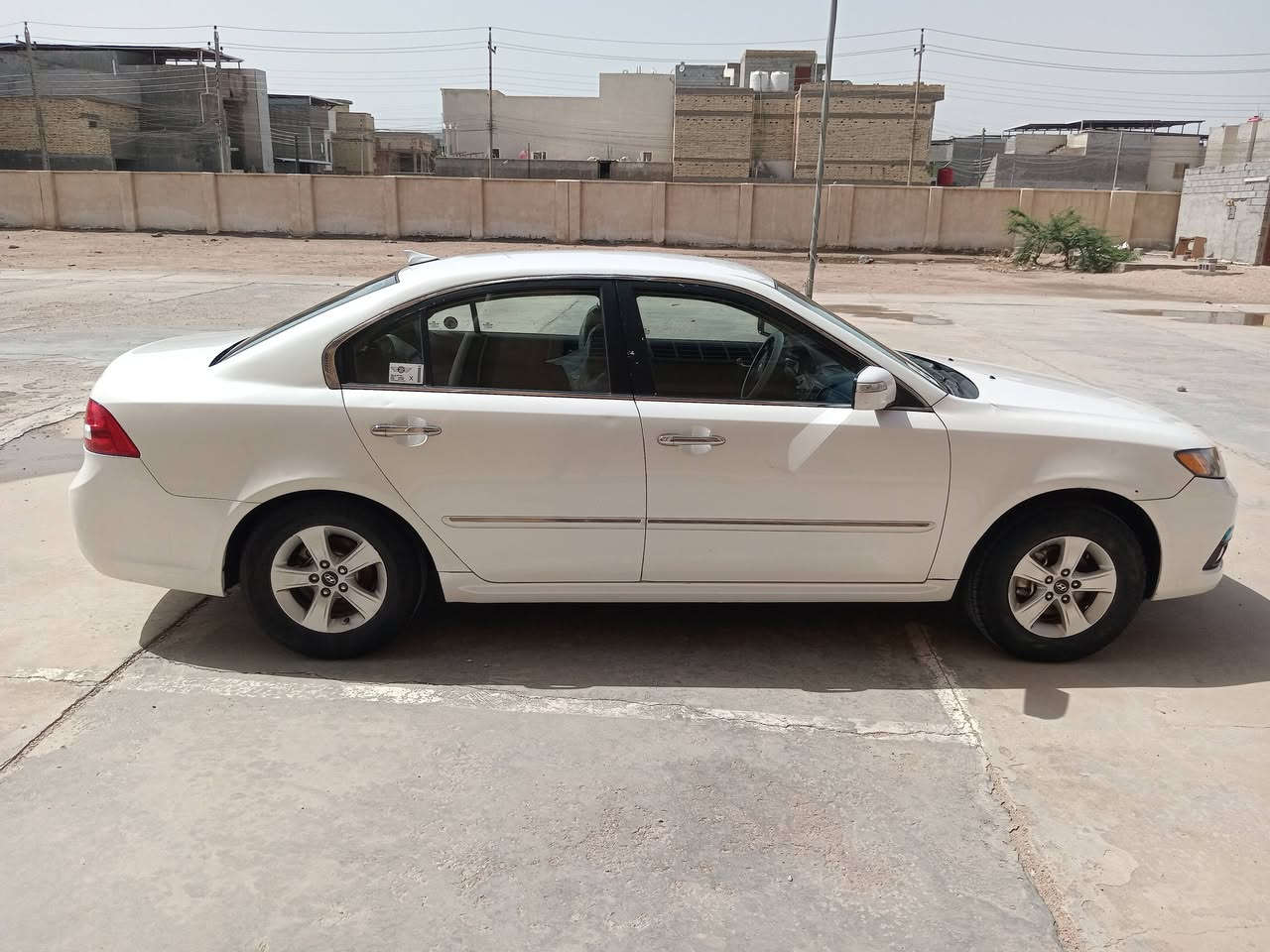 سلام عليكم من رخصة الادمن
كياه اوبتمه ادوات ادوات كصه جنطه 
موديل 2009 وارد كوري غاز بلاد
مكينه٢٠٠٠غاز انسه الصرف ولدوانز 
نضام ايكو 
تحكم بالستيرن 
تبريد ثلج 
تدفه كشنات 
حساسات 
ويل كب 
تخم تاير 
السعر 48بيه مجال 
غير متواجد ع فيس 
الاتصال ***********
العنوان البصره
