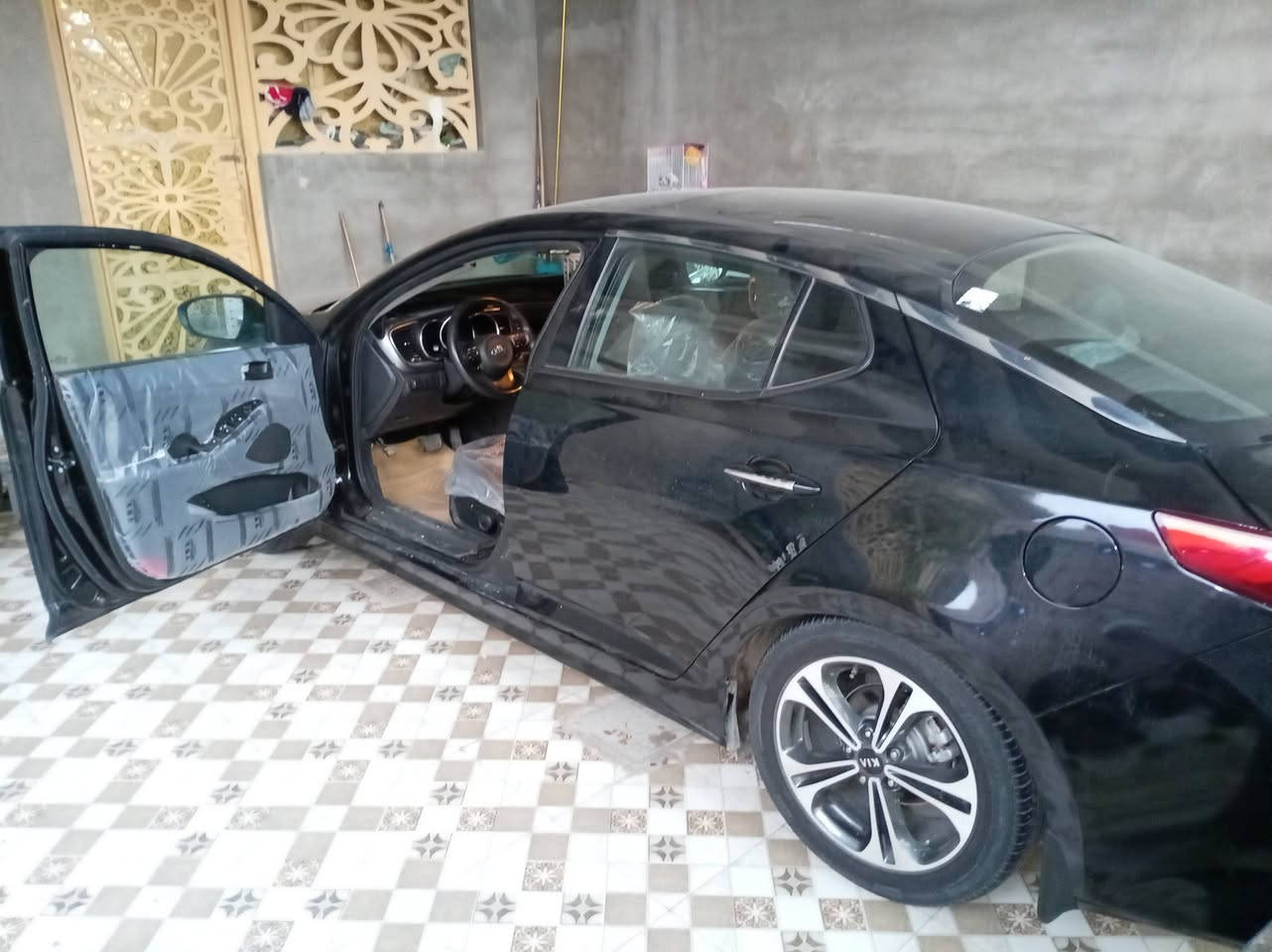 ادوات مديل 15شكل 16
كصه جنطه لحيم باجاج مابين رقم شمالي طبق لاصل 
مكاني بصره سعرها  53بيها مجال بصيط
***********
