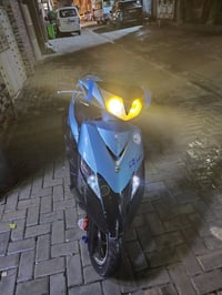 دراجه للبيع السعر 400 قفل مدون عمله مكانه الحريه الثالثه 07827257660