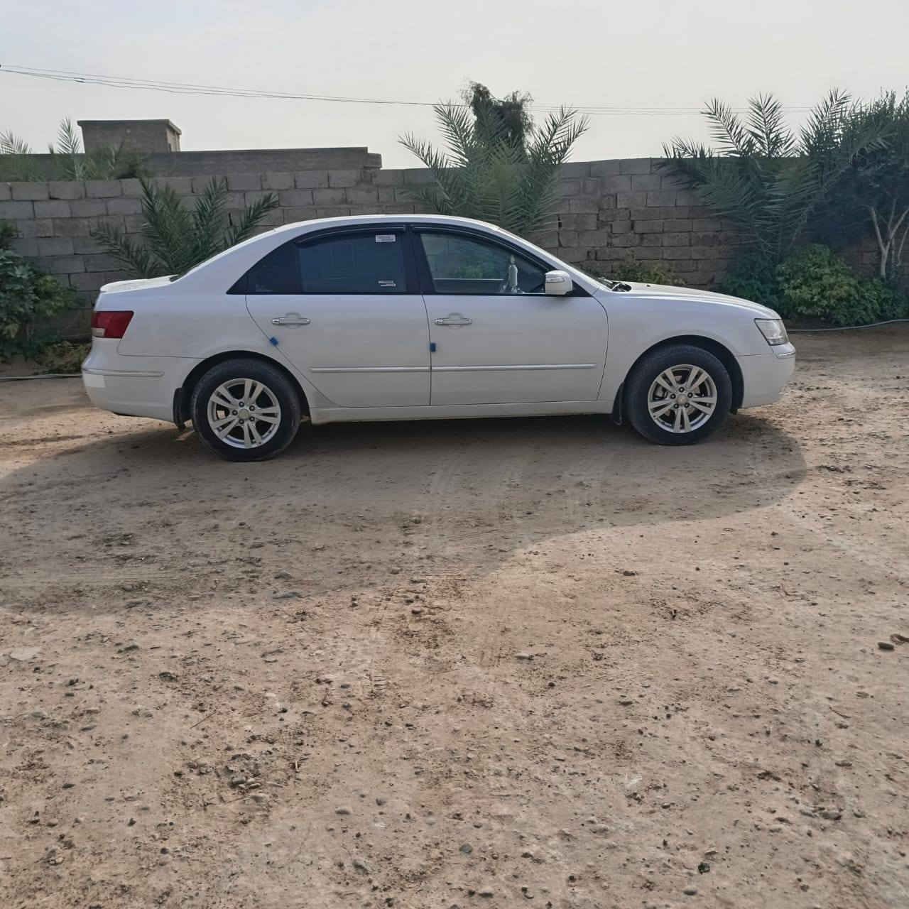 سوناتا 2011 خليجي كفاله عامه رقم صلاح الدين دولي محرك 2000 مواصفات فتحه تحكم ستيرن حساس خلفي صاج السياره جديده على وضع الشركه السعر 140 مكاني تكريت ***********
