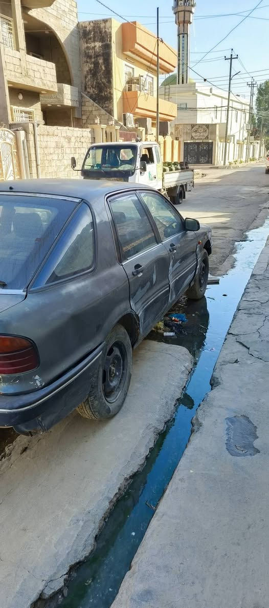 مستبوشي (كلنت) للبيع صاحبها الشرعي موجود كاربون بيها سنويا خضرة كيرها شرط بس مكينتها تعبانه مستحقة تعمير طخم تايرات جدد باقي التفاصيل اتصل وبعيني مكاني موصل حي سومر مستعجل على بيعها سعرها ٢٠ ورقة وبيها مجال لطيبين ***********
