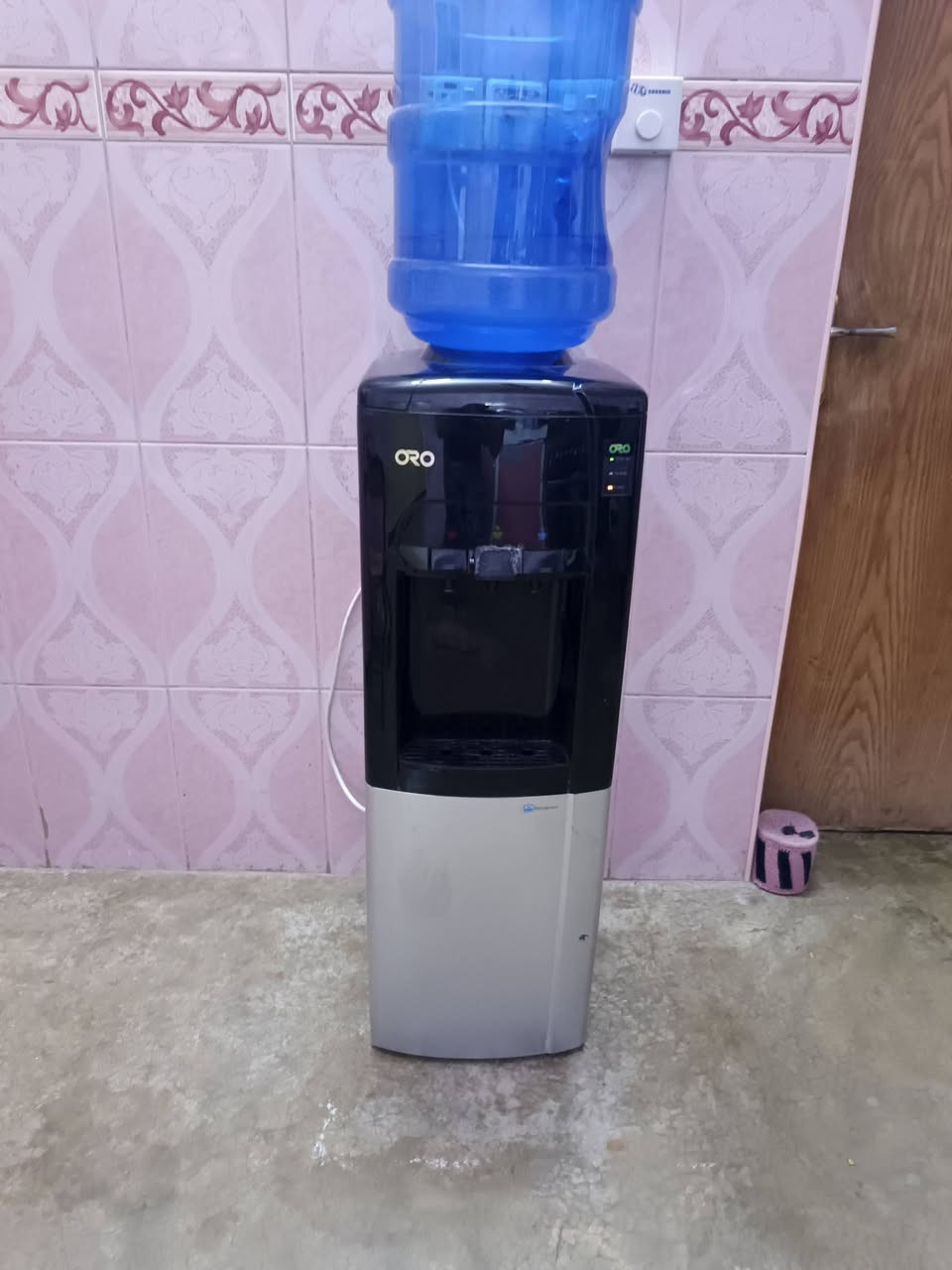 براد شغال شرط حار بارد ثلاجه كل عيب مابيه بشرط بلادي شركه سعر 55 وبيه مجال مكاني كركوك حي عسكري شراي اتصل ***********
