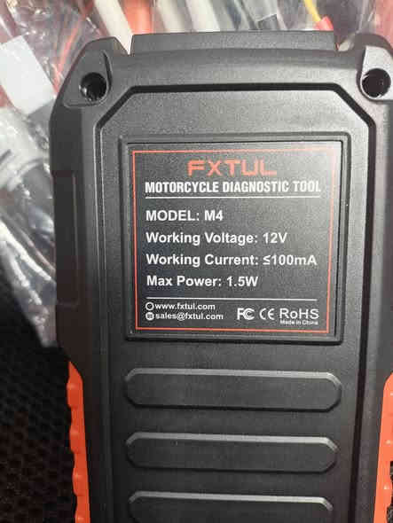 سلام عليكم شباب عندي جهاز كشف العطال جميع أنواع دراجات جديد كلش للبيع وعندي اوفه ميتر هم للبيع جديد كلش 
مكان نجف،،حي المهندسين 
الرقم،***********
