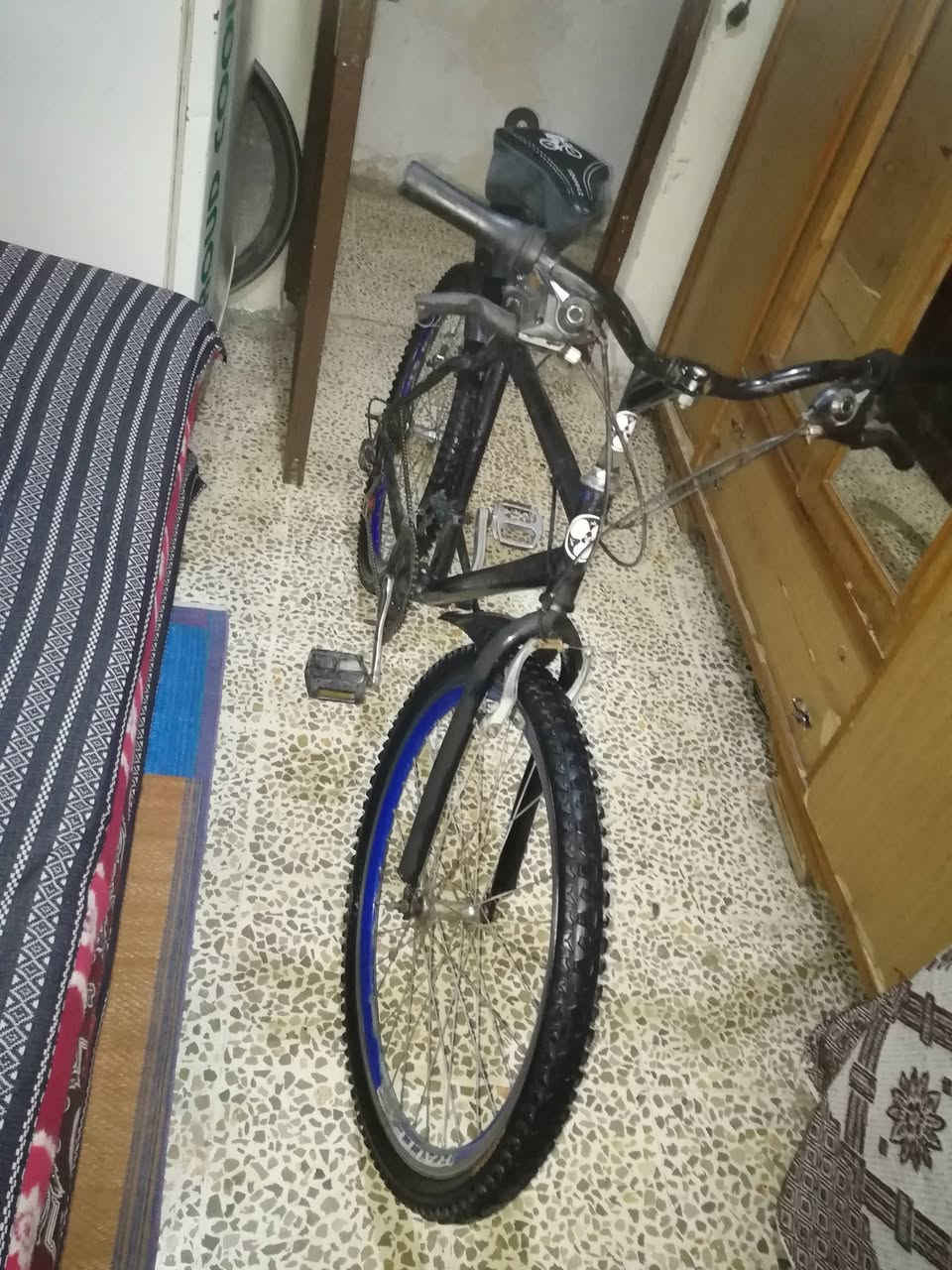 للبيع موجود صلاح الدين سعر 600 وسكره 🤏صغيره تواصل على هالرقم0986978921


**إذا كنت صاحب هذا الإعلان وتريد حذفه لأي سبب، رجاءا أرسل رسالة إلى الدعم الفني**