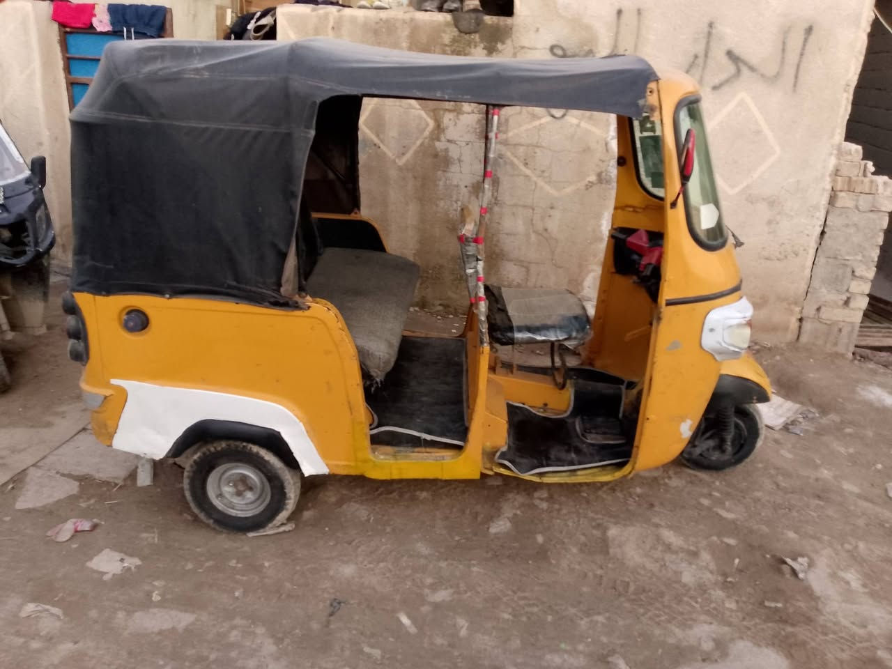 السلام عليكم تيك توك بياجو للبيع اخواني تشتغل بس تدخن قائمه اوراق كامله بيها عقد مرور قبلت رقم لا تريد السعر مليون 
***********
