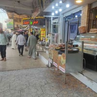 محل تجاري • ٢٤٠م • للبيع/للايجار/استثمار