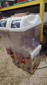 مكينة عصير هوسك باب اول نظيفه كلش السعر ٢٥٠  تواصل ٠٧٩٠١٤٤٠٠٨٠