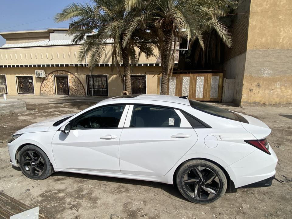 السلام عليكم النترا للبيع
موديل 2021 العنوان بغداد الشعلة

السياره خليجي مكفولة عدا طخه بضهر باب السائق وممبينه 

السيارة رقم اربيل 

السعر 157 وبيها مجال قليل

***********
