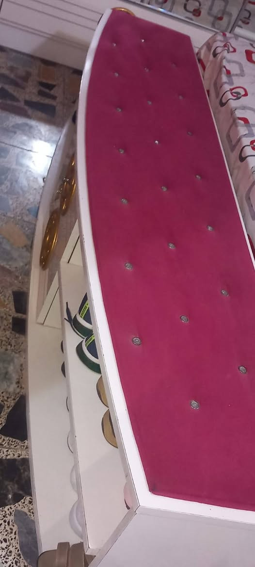 غرفه تركيه 9 قطع السعر 500 بيه مجال


**إذا كنت صاحب هذا الإعلان وتريد حذفه لأي سبب، رجاءا أرسل رسالة إلى الدعم الفني**