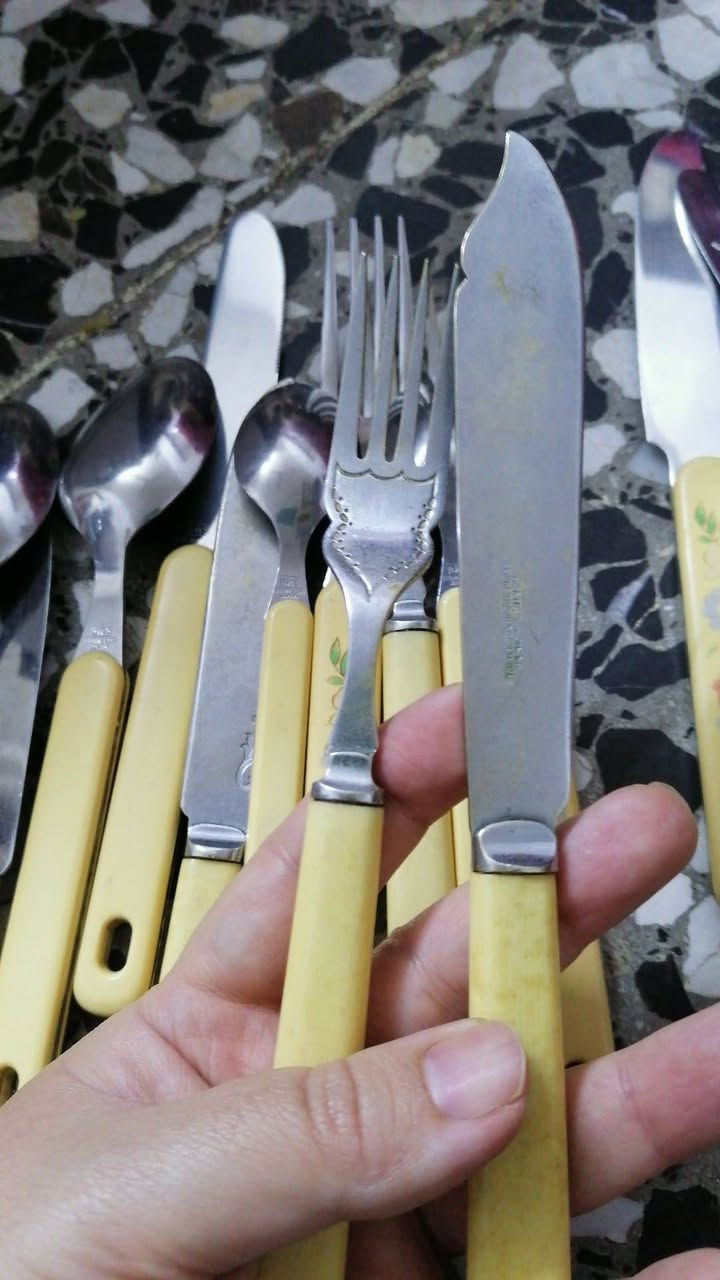 طلاء فضة مع مجموعة سيتات عاج


**إذا كنت صاحب هذا الإعلان وتريد حذفه لأي سبب، رجاءا أرسل رسالة إلى الدعم الفني**