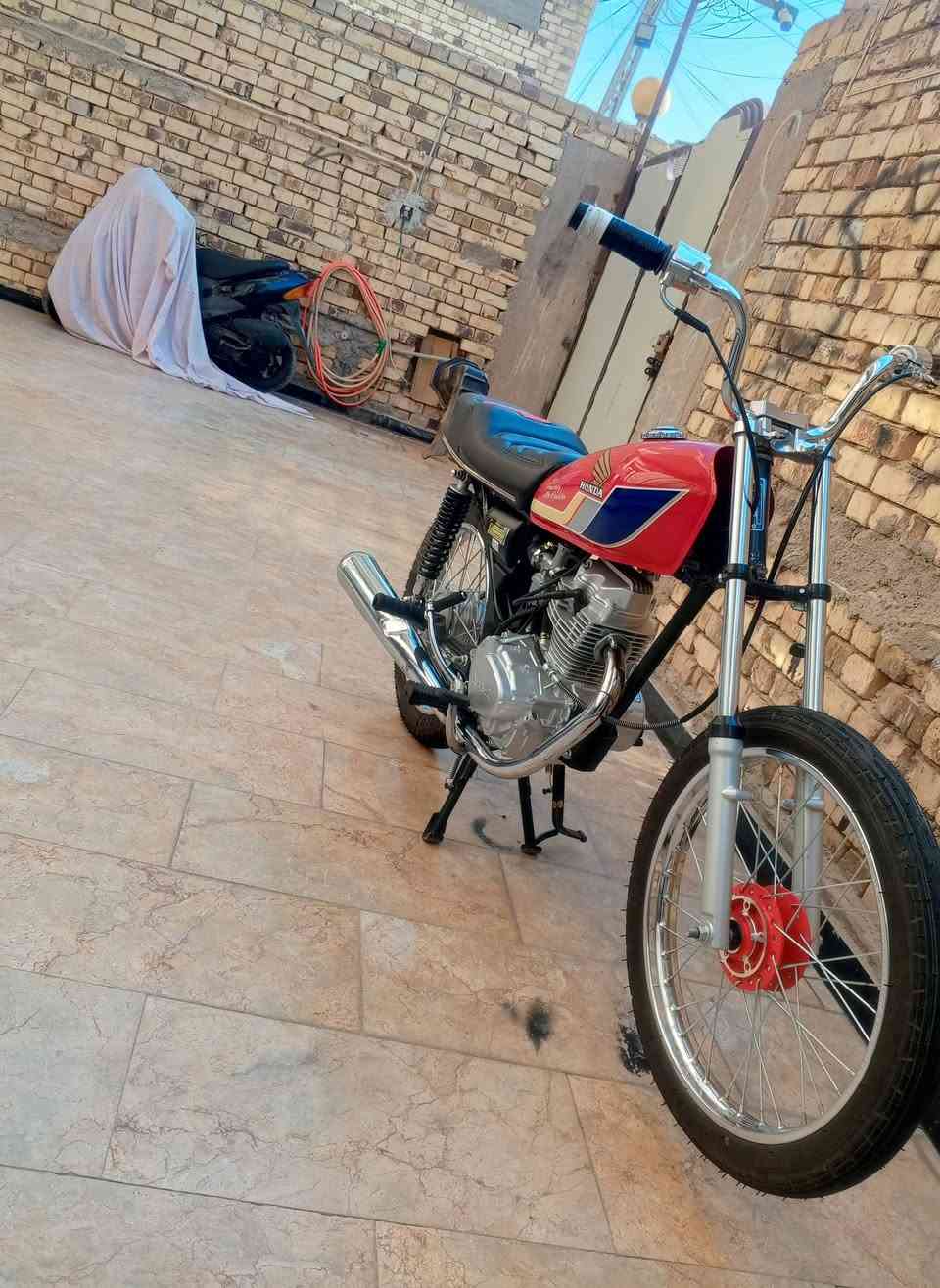 ايرانيه لبيع كفاله عامه اوراق سكنر لعنوان لعماره لمو شراي لا يتعبني رقم *********** اتصال + واتساب
